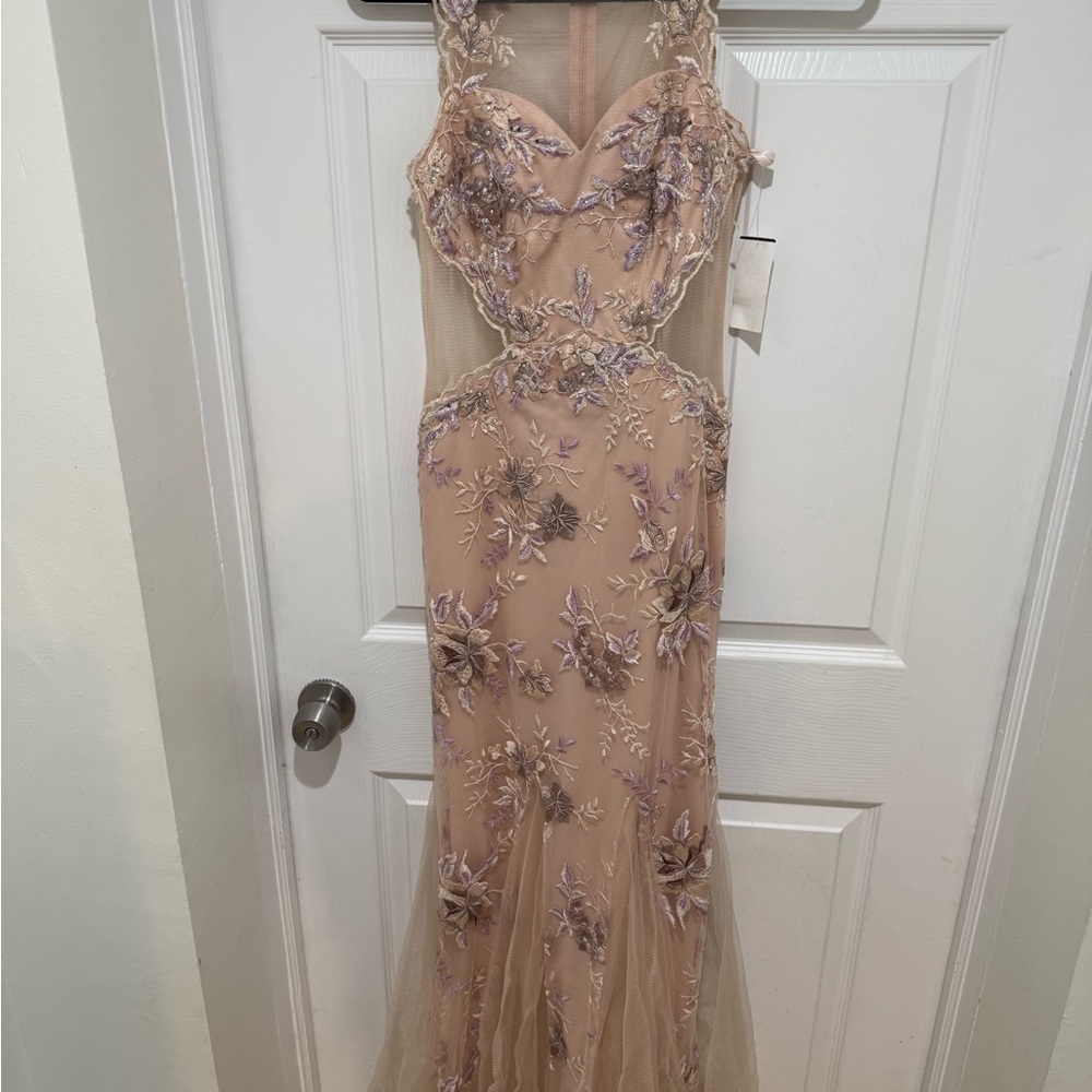 Cachet dress
